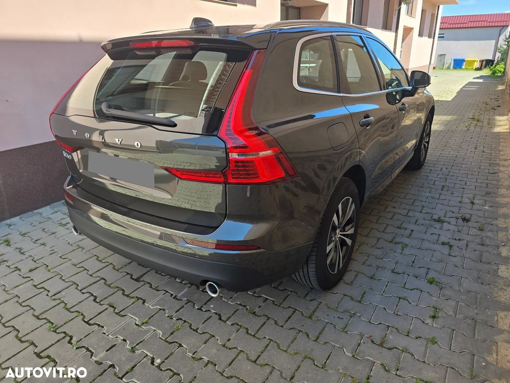 Volvo XC 60 D4 Geartronic Momentum Pro - 8