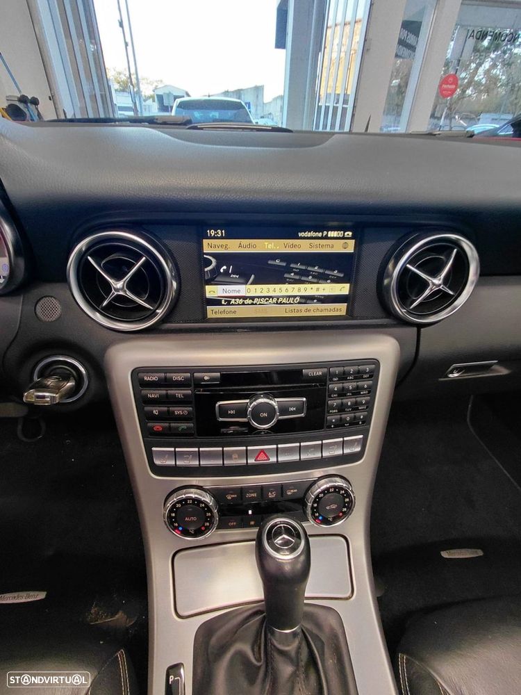 Mercedes-Benz SLK 250 - 23