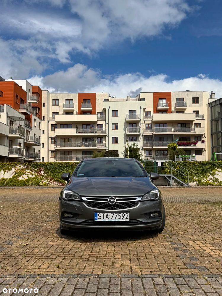 Opel Astra 1.4 T Elite - 8