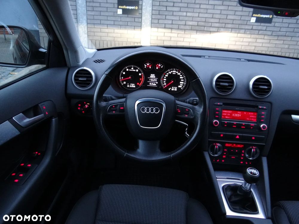 Audi A3 Sportback - 25