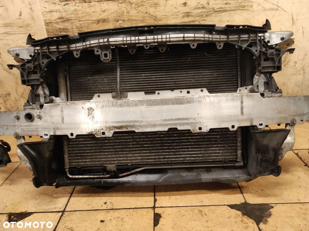 pas belka wzmocnienie chłodnice c klasa w205 205 1.6 cdi - 6