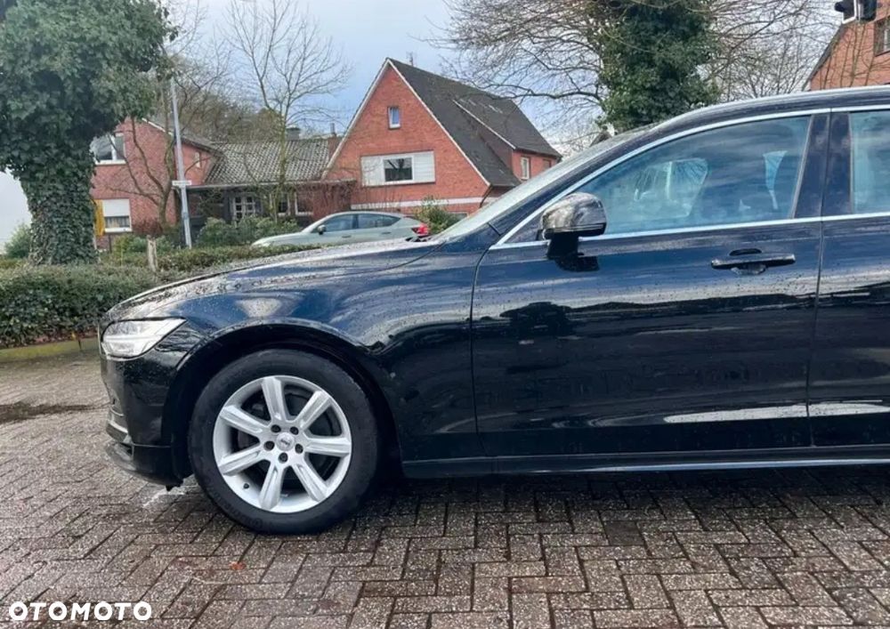 Volvo V90 D3 Momentum Pro - 8