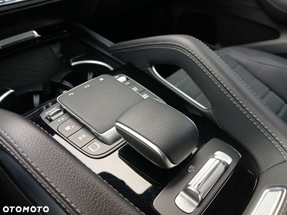 Mercedes-Benz GLE 350 de PHEV 4-Matic AMG Line - 26