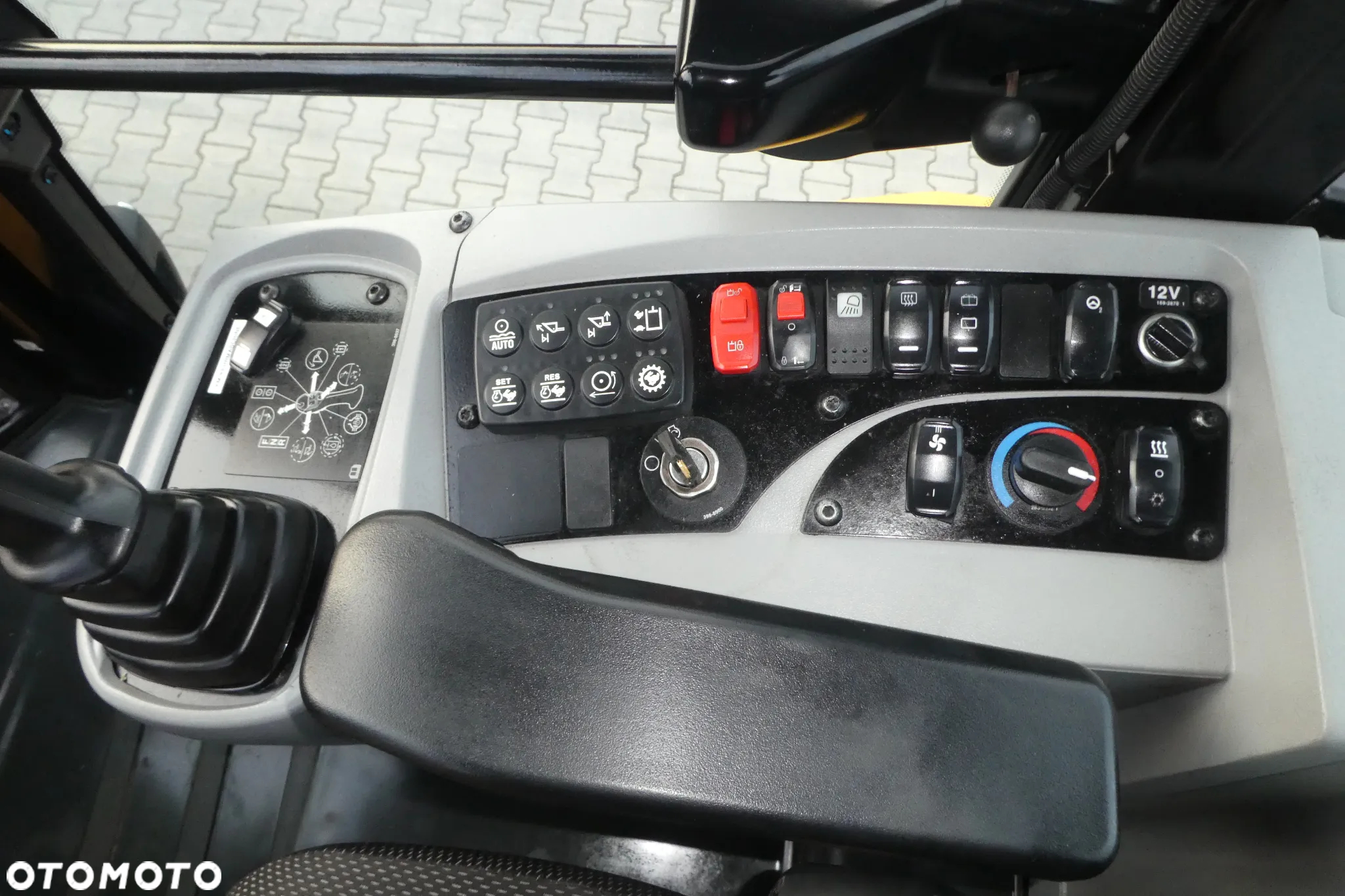 Caterpillar 914M Z NIEMIEC ŁYŻKA WIDŁY - 25