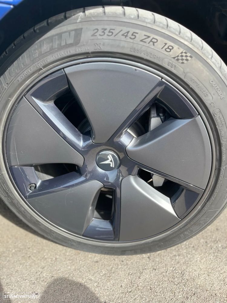 Tesla Model 3 Tração Traseira - 4