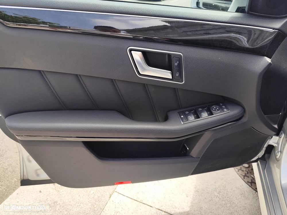 Mercedes-Benz E 300 BLUETEC Hybrid Avantgarde - 17