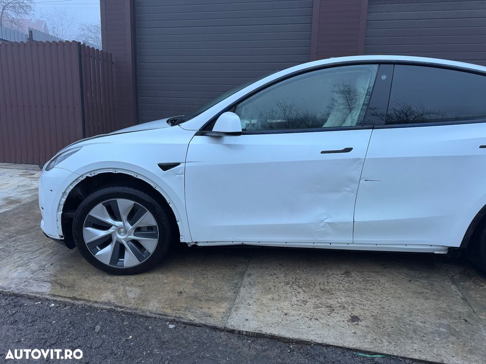 Tesla Model Y RWD - 26