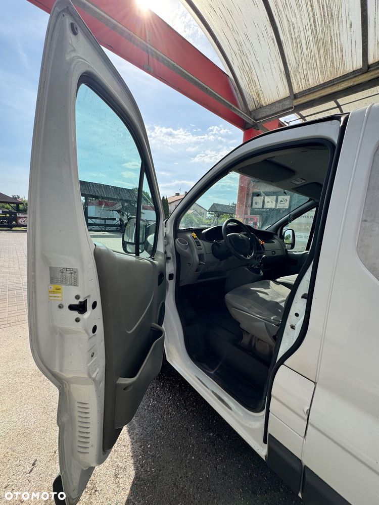Renault Trafic - 8