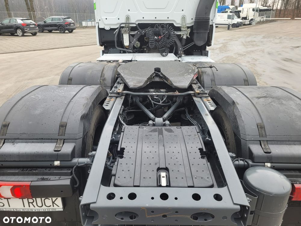 Mercedes-Benz ACTROS 2558 6x2 / PTO / STANDARD / 90.000KG / I-PARK COOL / GIGA SPACE - 10