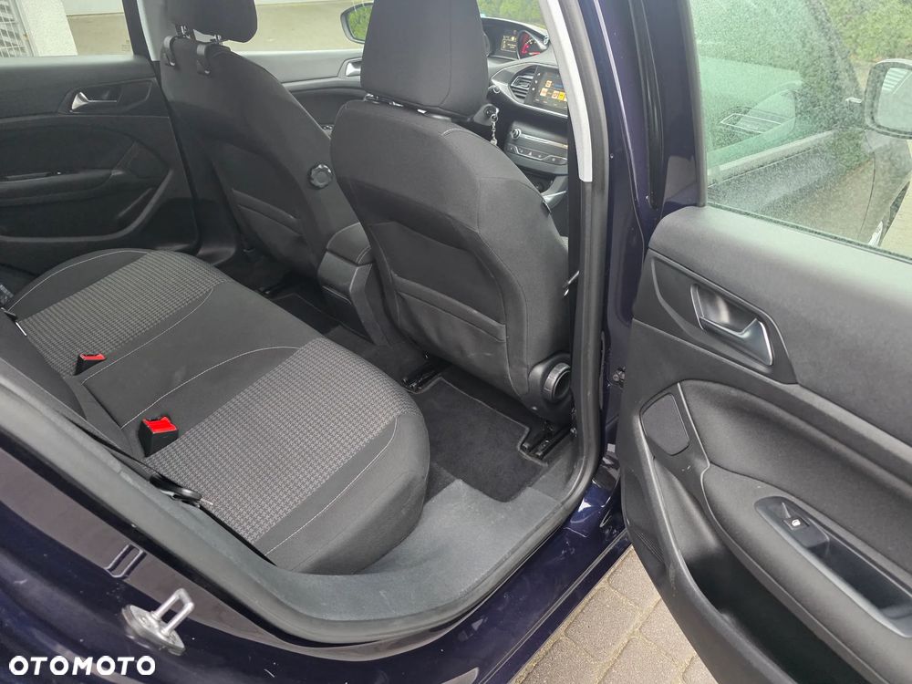 Peugeot 308 BlueHDi 130 EAT6 Stop & Start Allure - 15