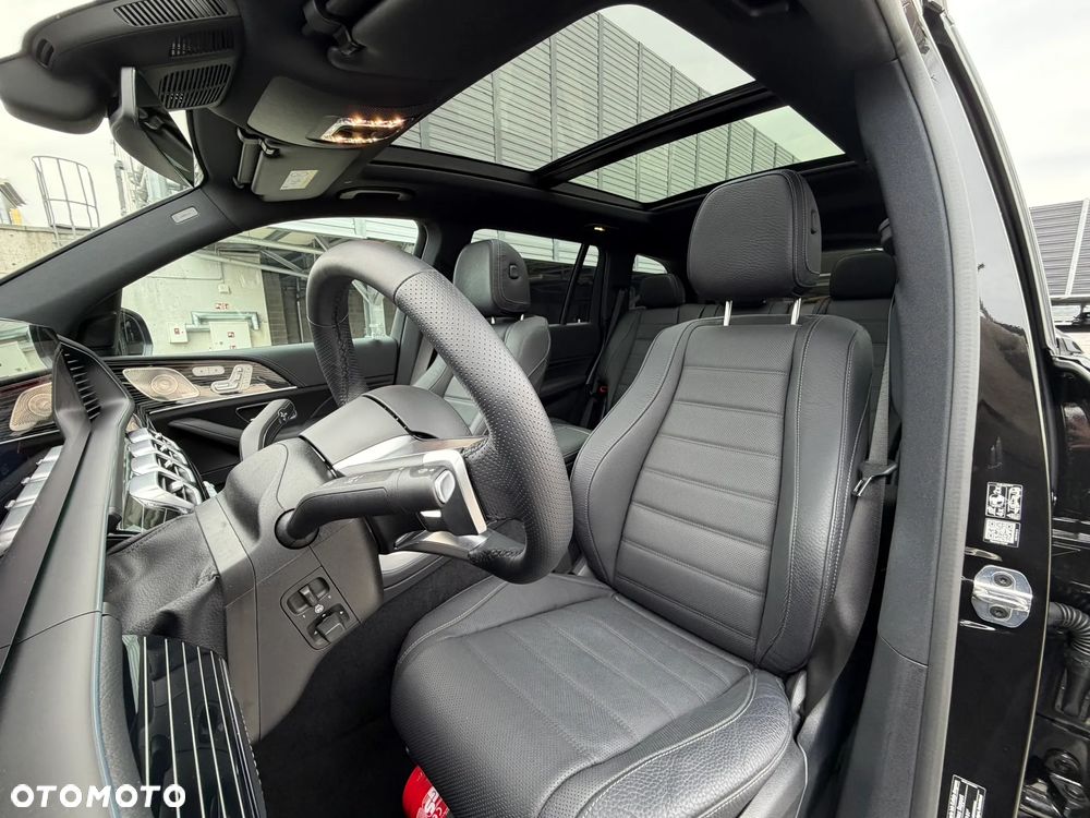 Mercedes-Benz GLS - 16