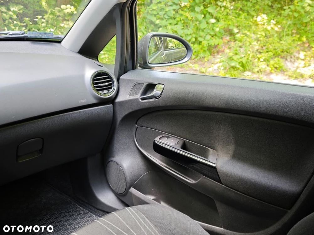 Opel Corsa 1.2 16V 111 - 23
