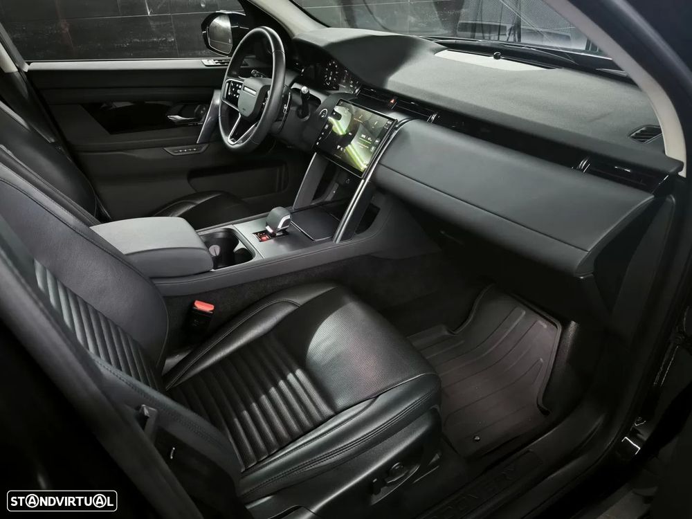 Land Rover Discovery Sport 1.5 I3 P300e AWD S - 21