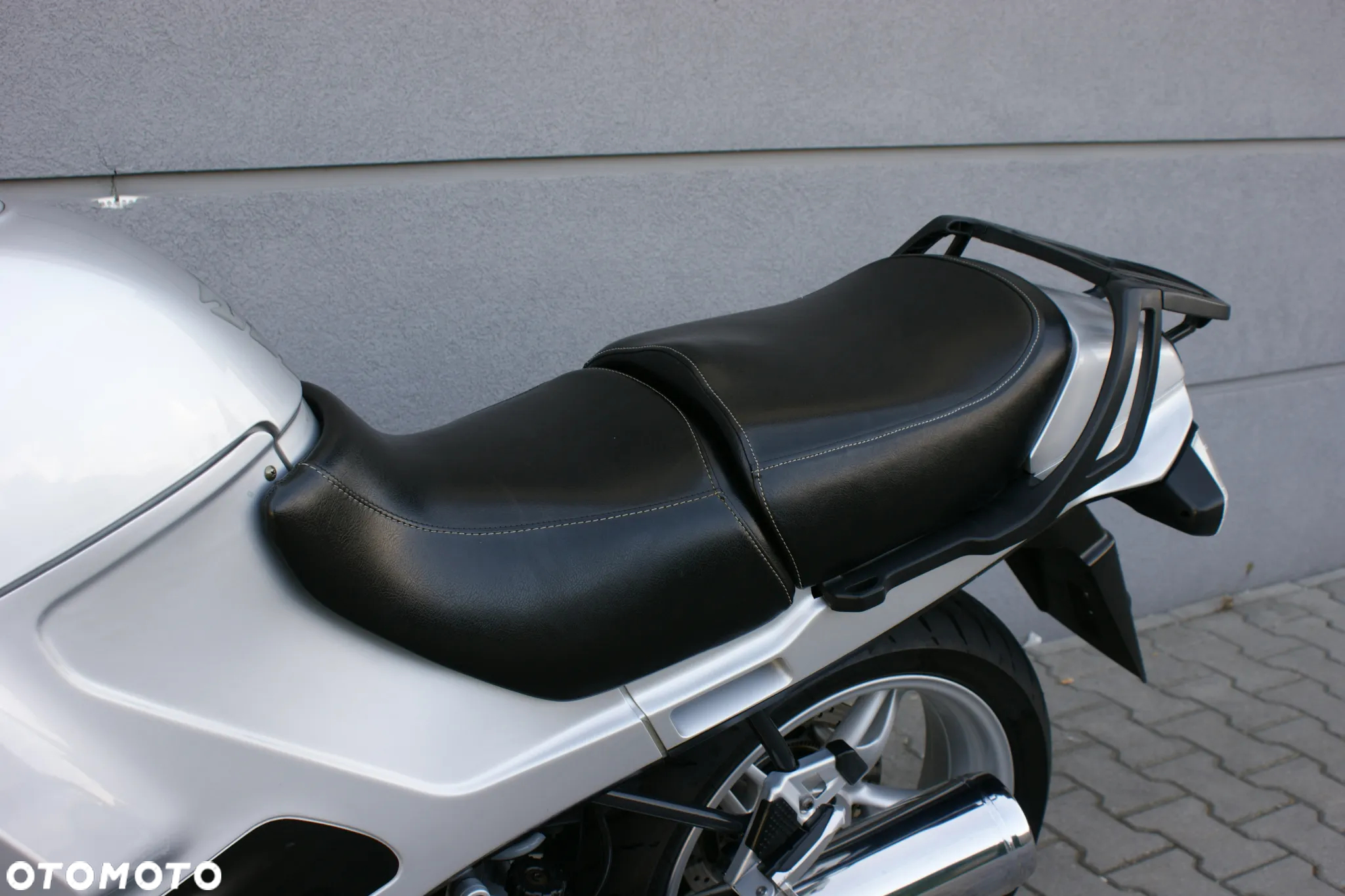 BMW R - 12