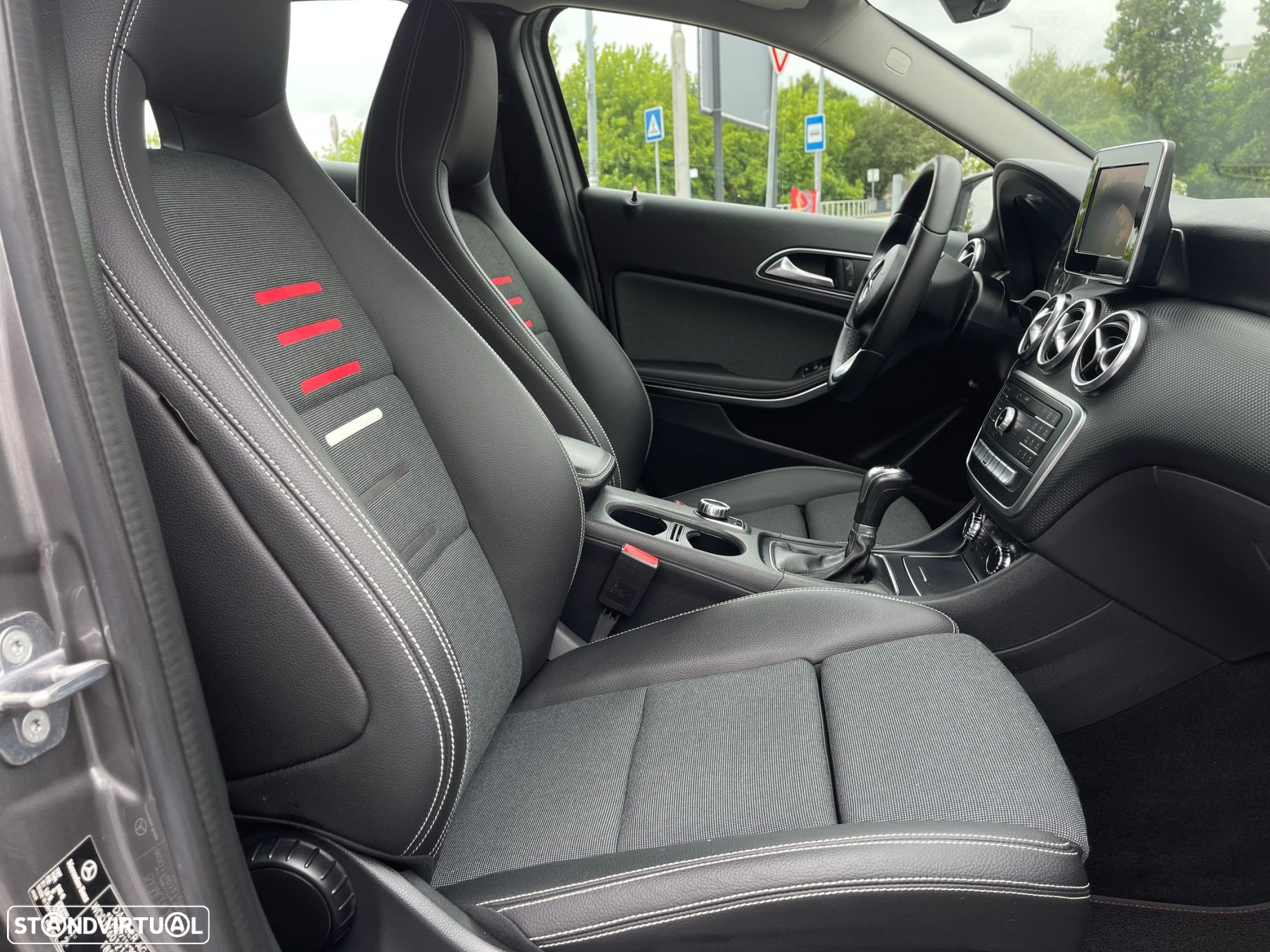Mercedes-Benz A 180 d Style - 37