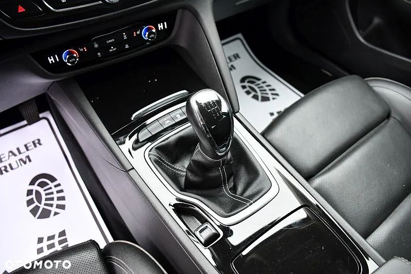 Opel Insignia 1.6 CDTI Exclusive S&S - 15