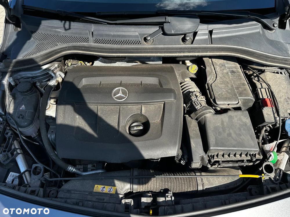 Mercedes-Benz Klasa B - 30