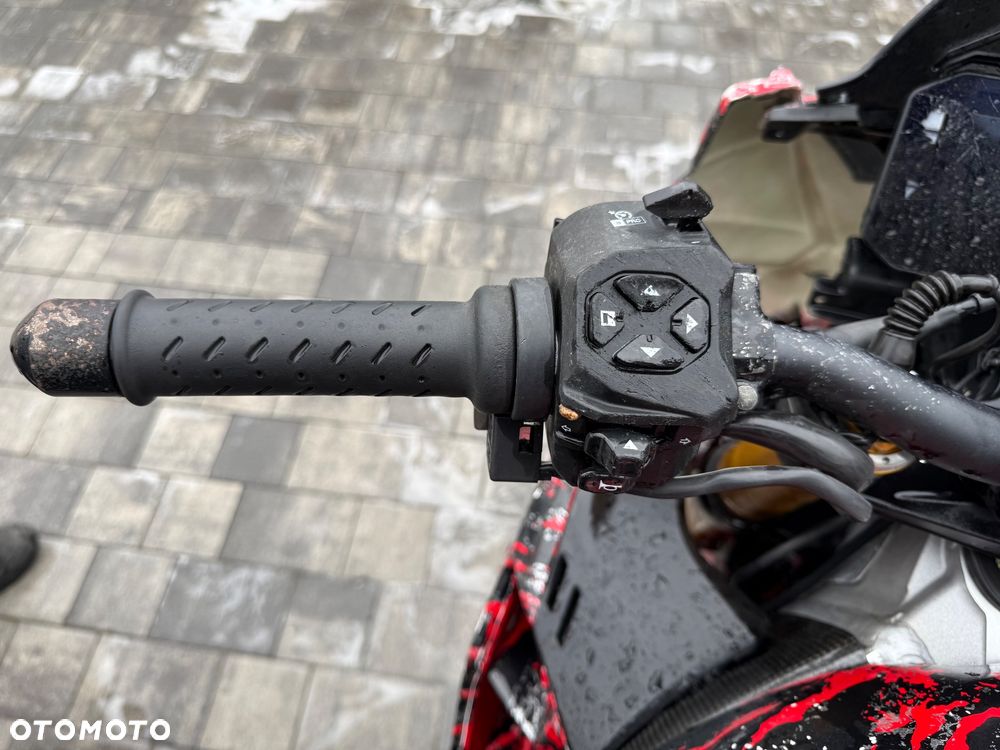 Aprilia Tuono - 24