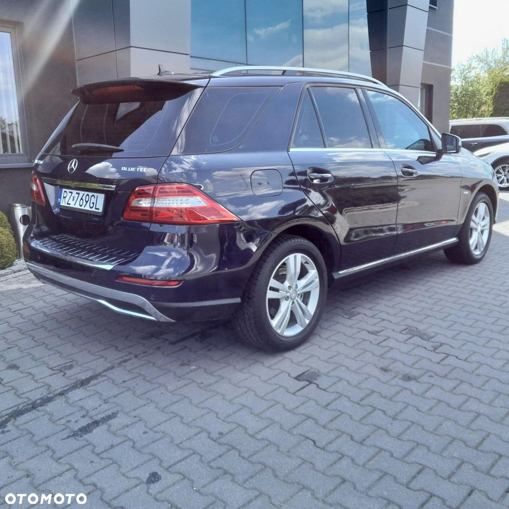 Mercedes-Benz ML 350 BlueTEC 4MATIC 7G-TRONIC - 3