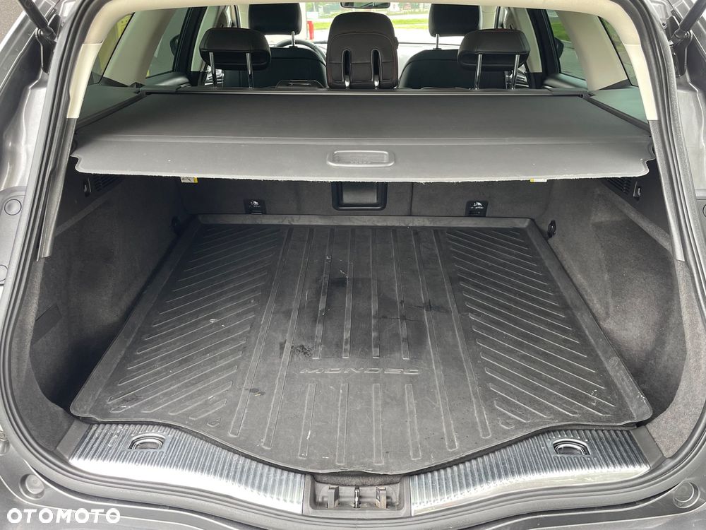 Ford Mondeo - 27