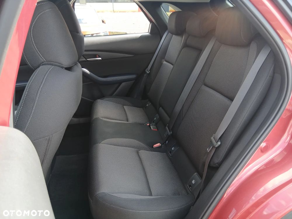 Mazda CX-30 2.0 mHEV Hikari 2WD - 19