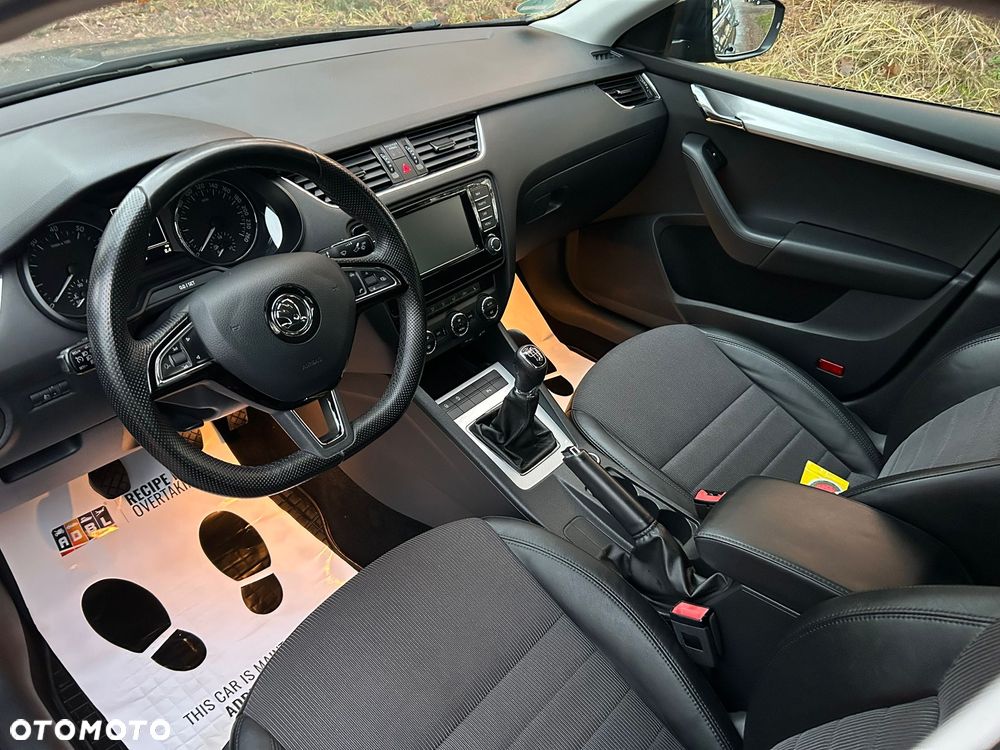 Skoda Octavia 1.4 TSI Drive - 10