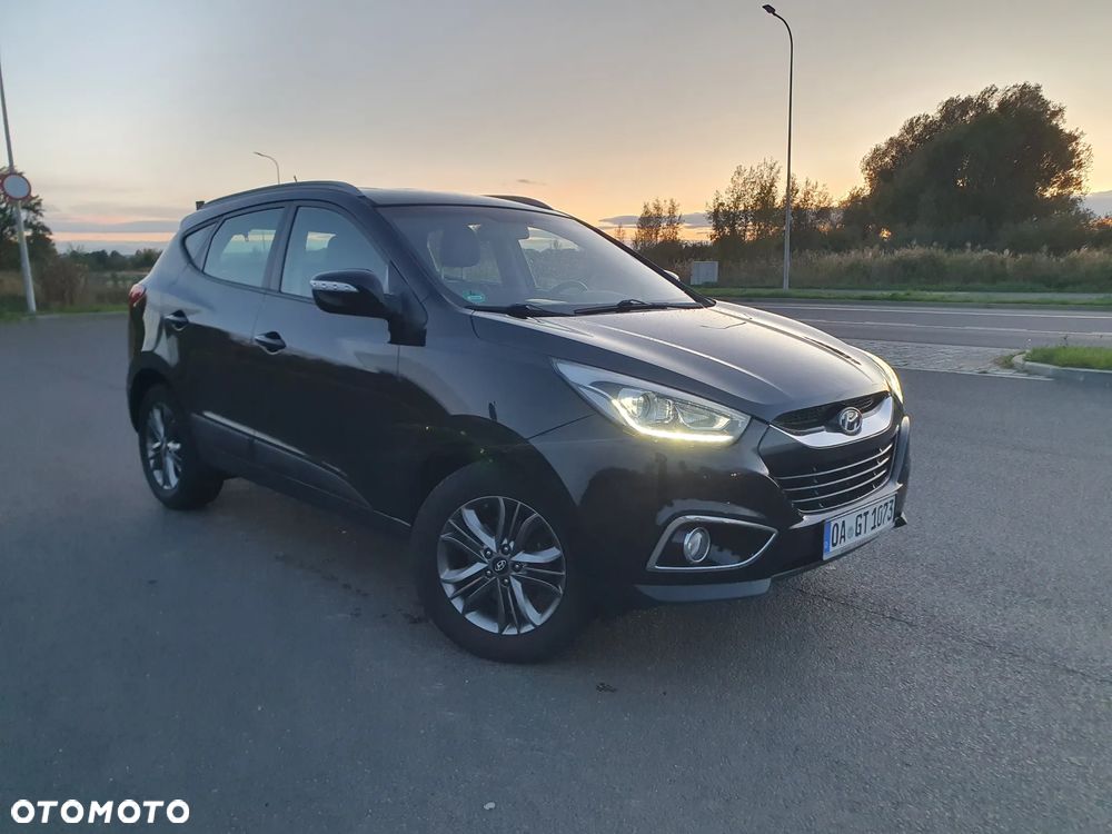 Hyundai ix35 1.7 CRDi 2WD Fifa World Cup Edition - 2