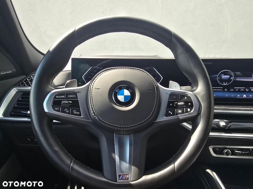 BMW X6 - 16