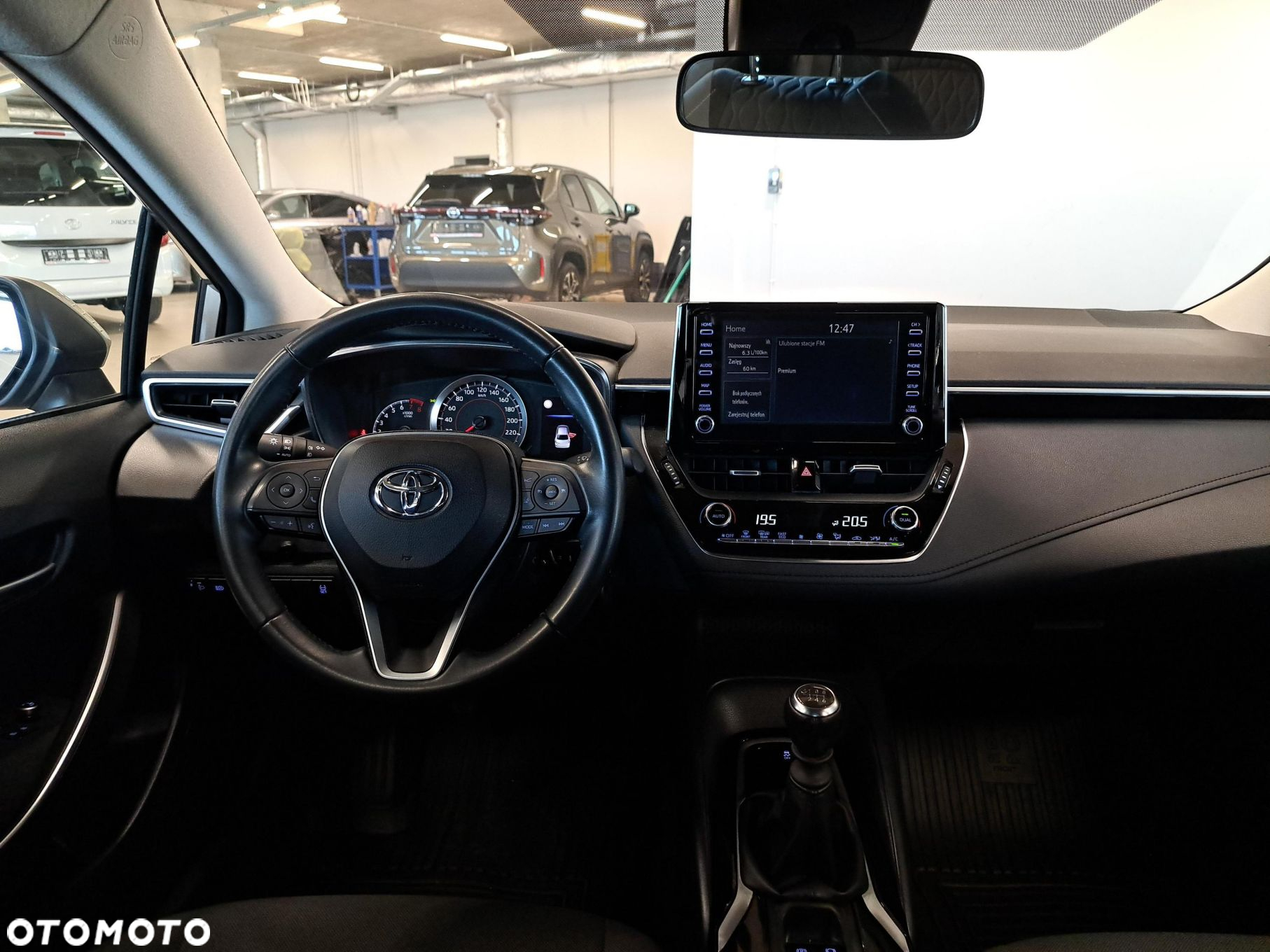 Toyota Corolla - 11