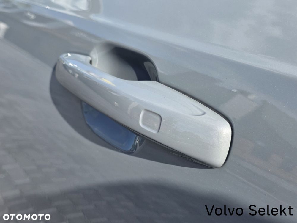 Volvo XC 90 - 36