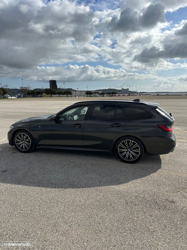 BMW 320 d Pack 50 anos M Auto - 2