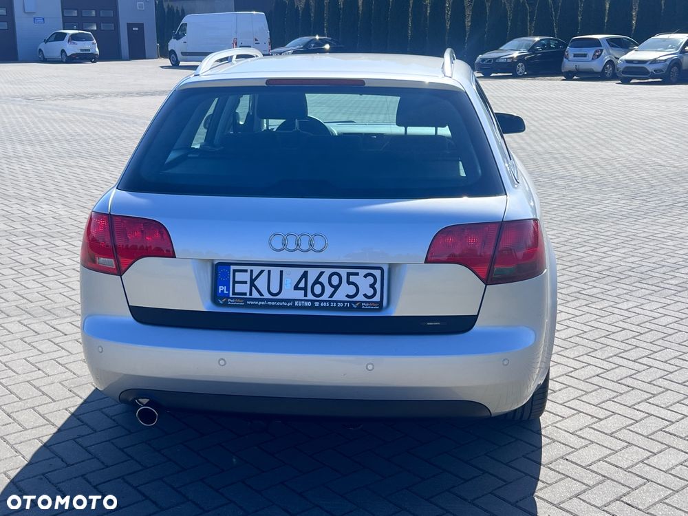 Audi A4 Avant - 12