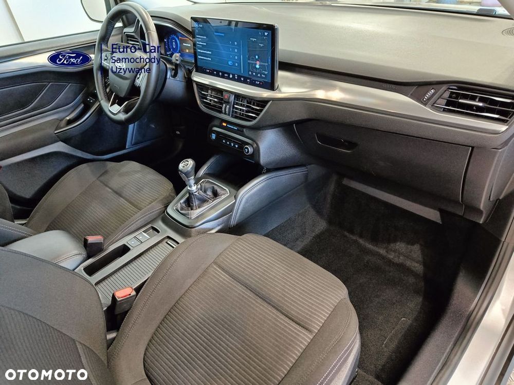 Ford Focus 1.0 EcoBoost Titanium X - 15