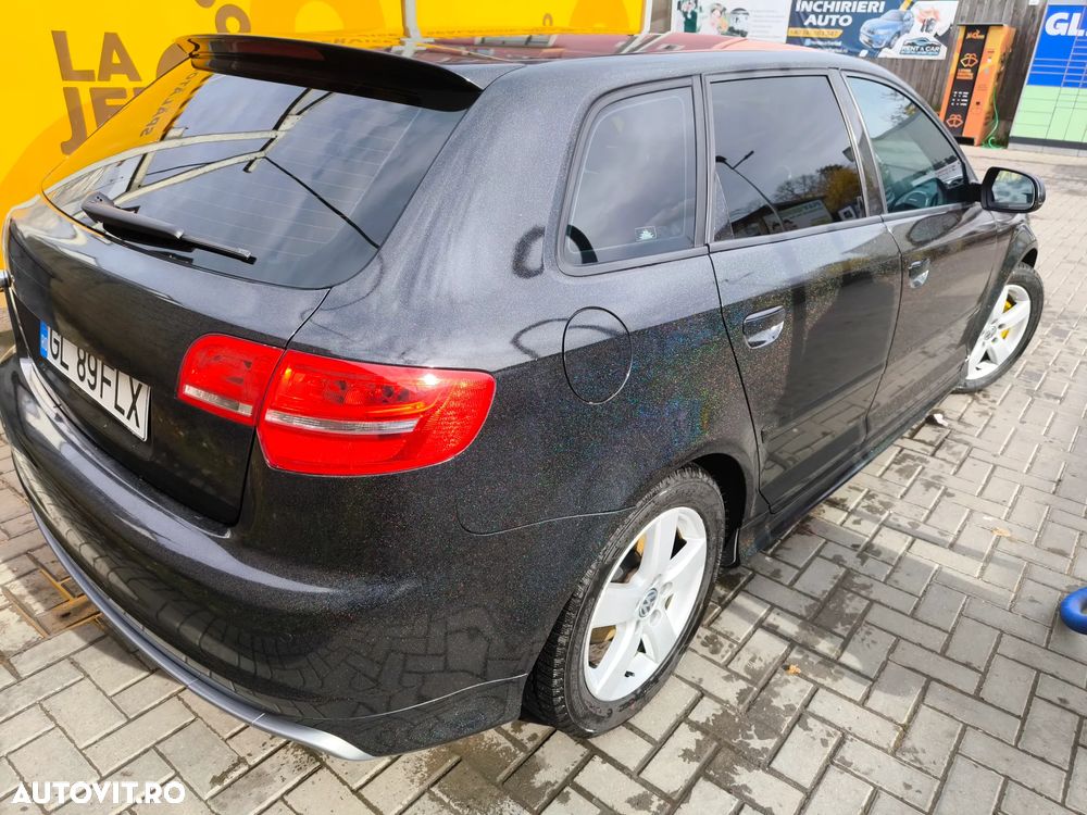 Audi A3 2.0 TDI Sportback DPF quattro S line Sportpaket - 4