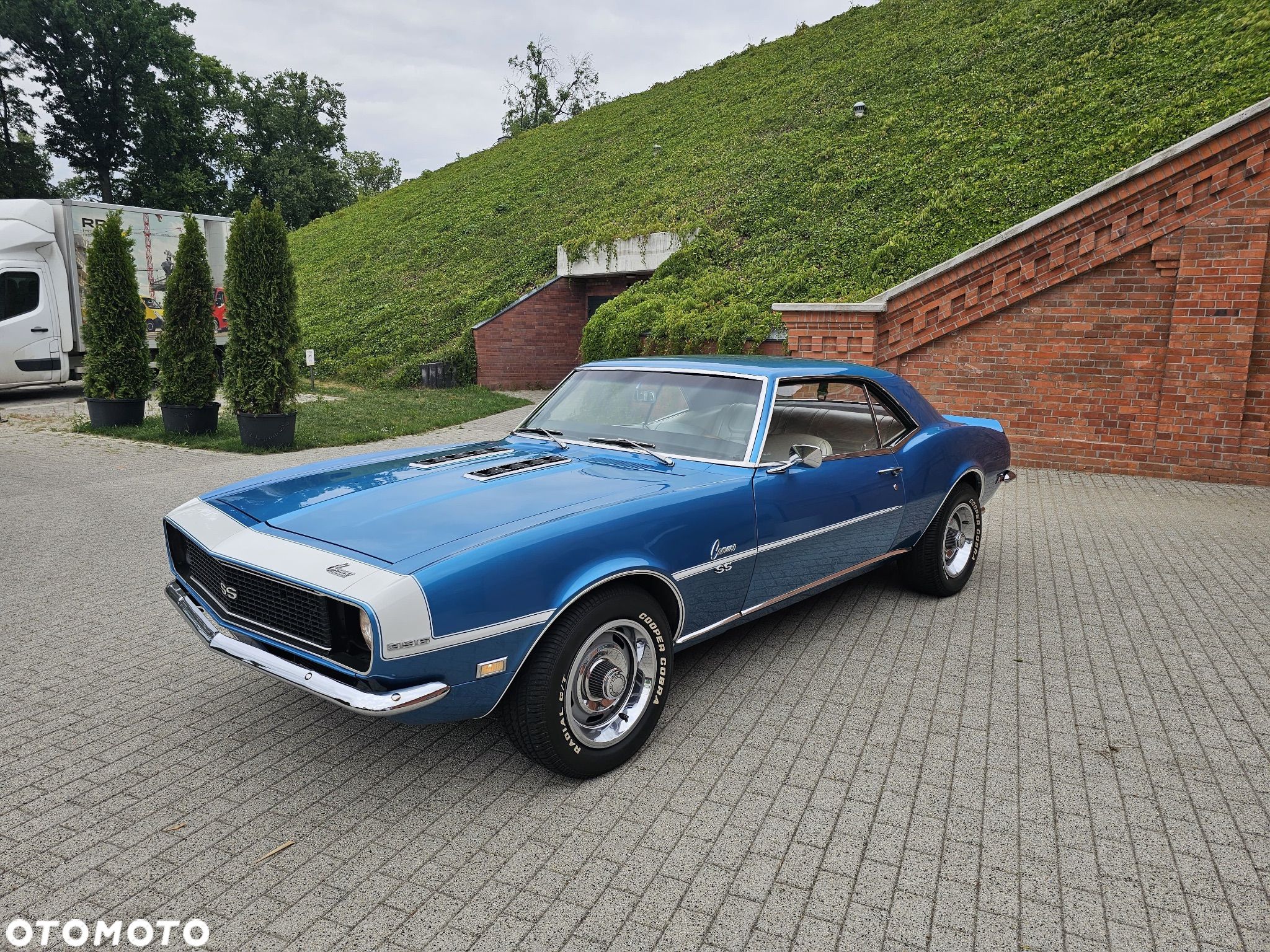 Chevrolet Camaro - 1