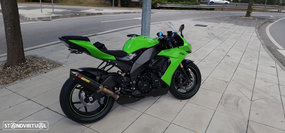 Kawasaki Ninja ZX-10R - 15
