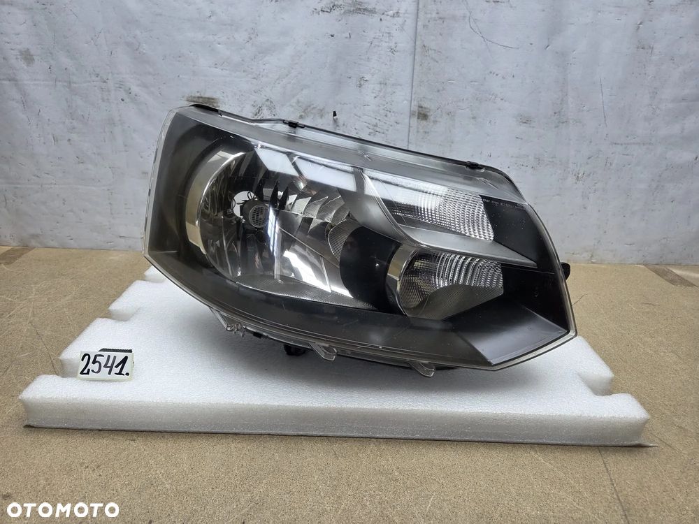 Volkswagen transporter T5 Caravelle 7E1941016R lampa prawy prawa przód - 1