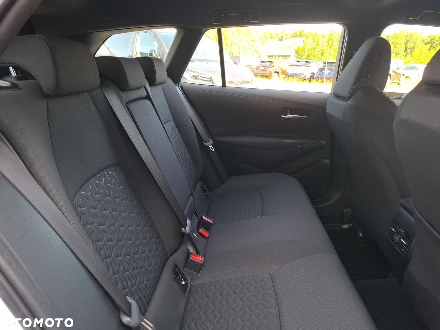 Toyota Corolla - 6