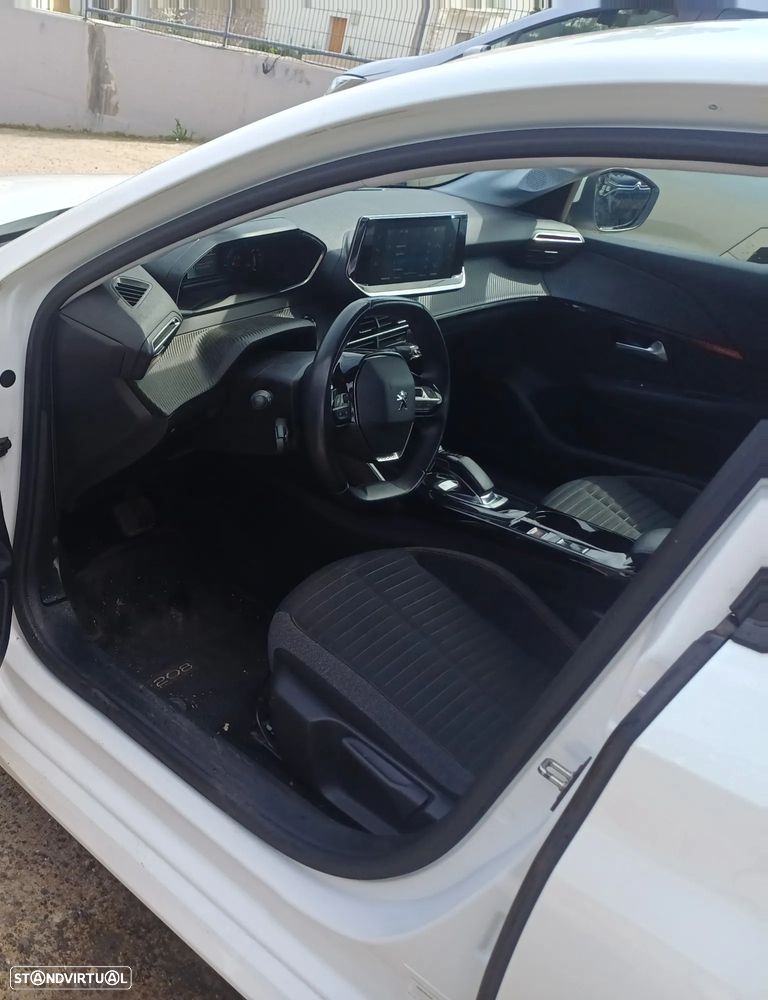 Peugeot e-208 50 kWh Active - 10