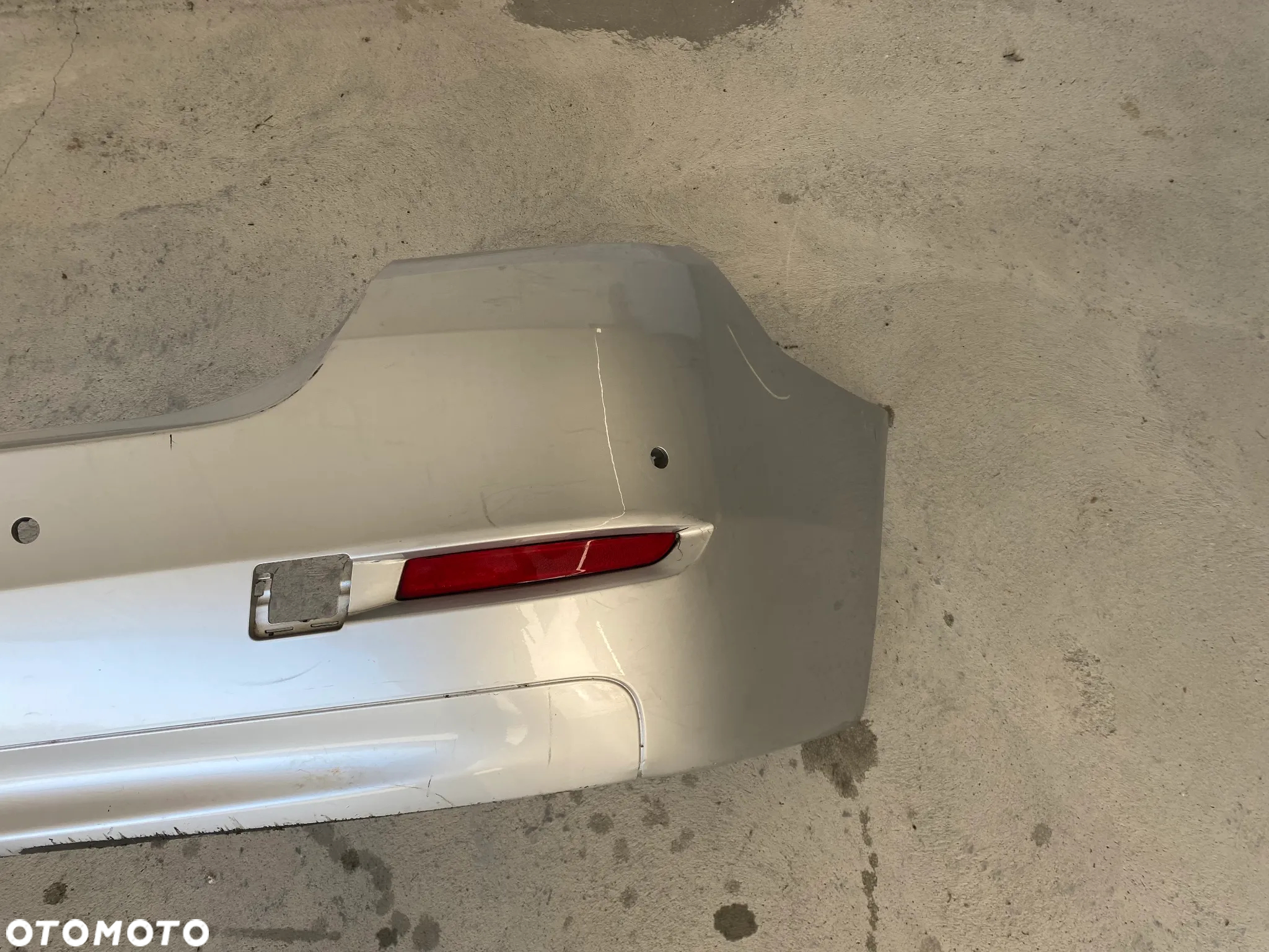 BMW 5 F10 LCI LIFT sedan zderzak tył tylny 7331593 - 2