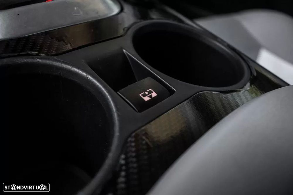 Peugeot 3008 1.6 HDi Roland Garros - 19