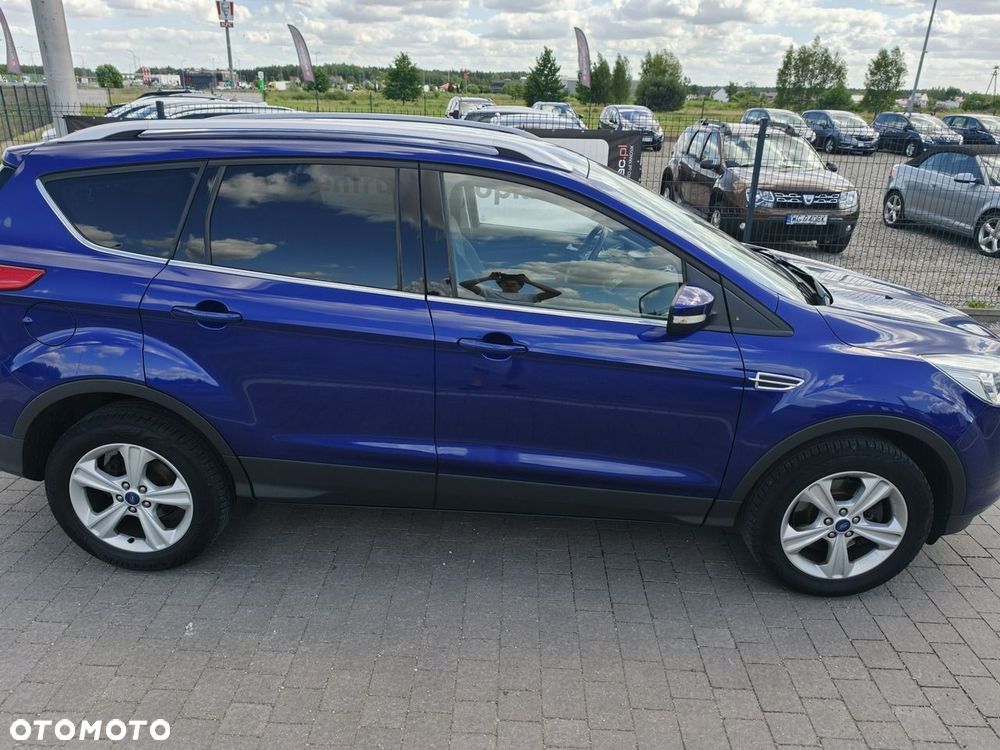 Ford Kuga - 10