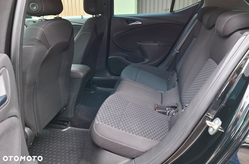 Opel Astra 1.4 T Elite - 8