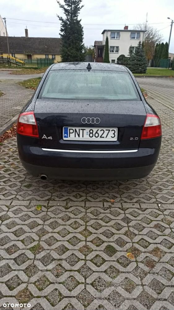 Audi A4 Limousine - 6