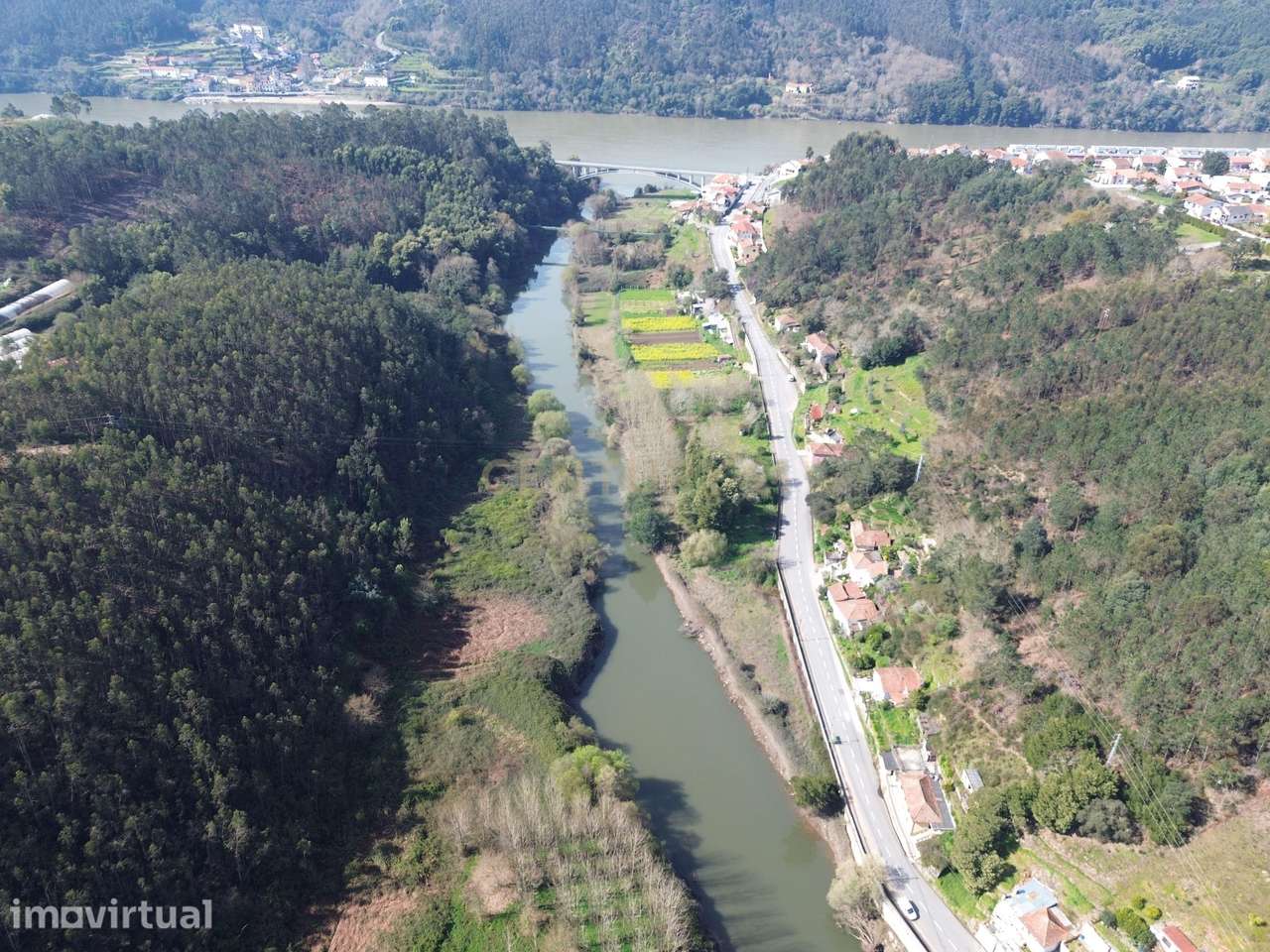 Lote de terreno em Zebreiros, Foz do Sousa, Gondomar - 610m² - Grande imagem: 3/8