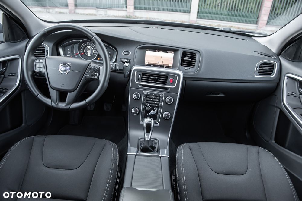 Volvo V60 - 29