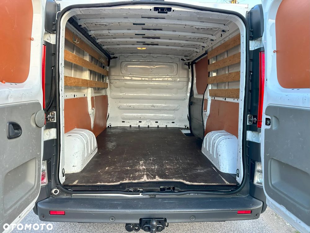 Renault Trafic - 8
