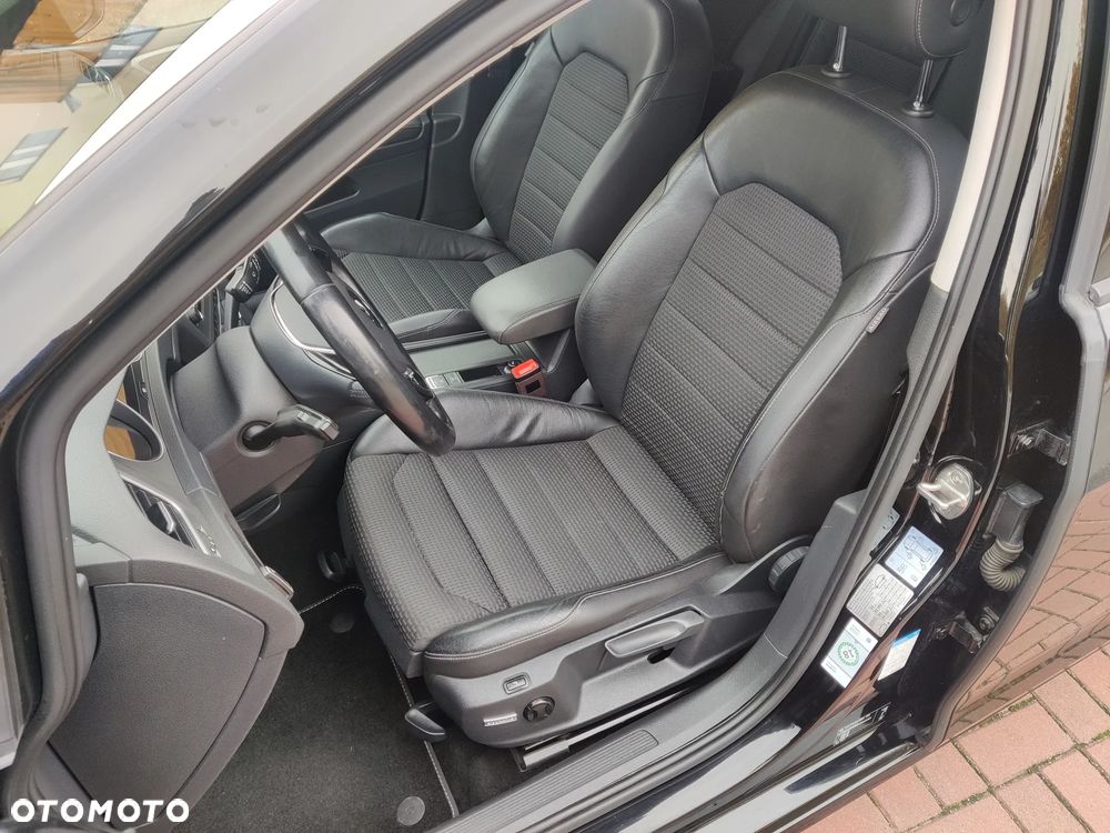 Volkswagen Golf Variant 1.6 TDI BlueMotion Technology DSG Comfortline - 19