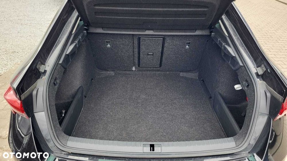Skoda Octavia 1.5 TSI mHEV Selection DSG - 12
