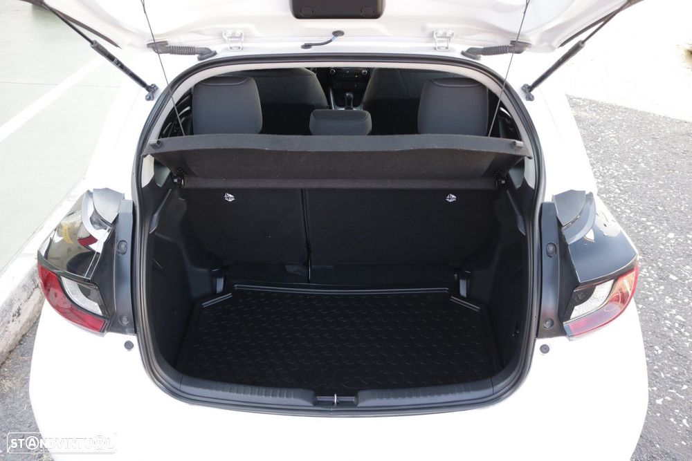 Toyota Yaris 1.5 HDF Comfort Plus - 13